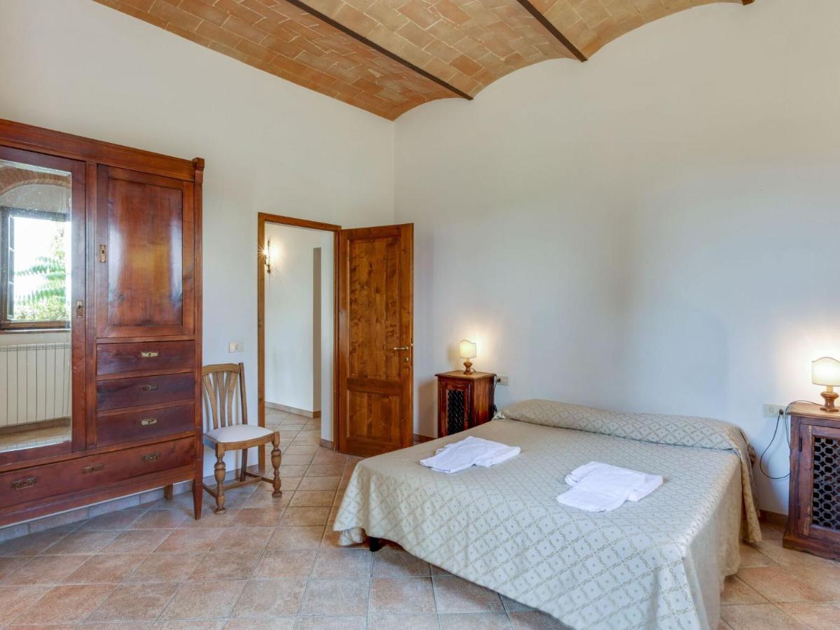 Holiday Home in Barberino val D elsa fi with Pool BBQ Barberino di Val dʼElsa Kamer foto