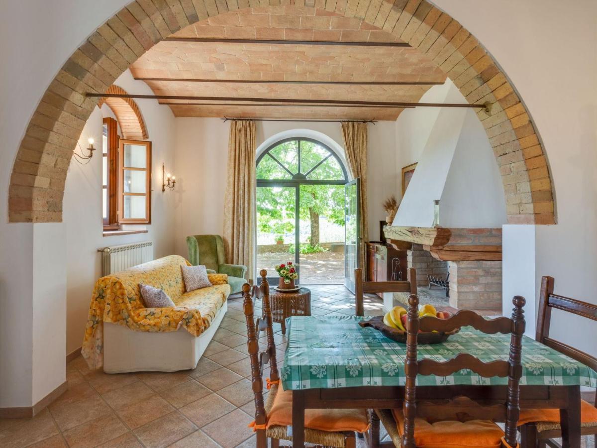 Holiday Home in Barberino val D elsa fi with Pool BBQ Barberino di Val dʼElsa Buitenkant foto