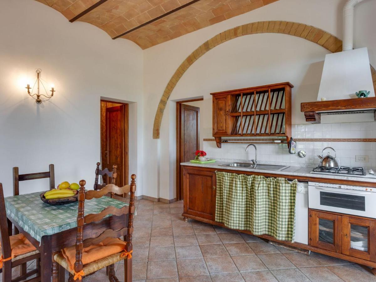 Holiday Home in Barberino val D elsa fi with Pool BBQ Barberino di Val dʼElsa Buitenkant foto